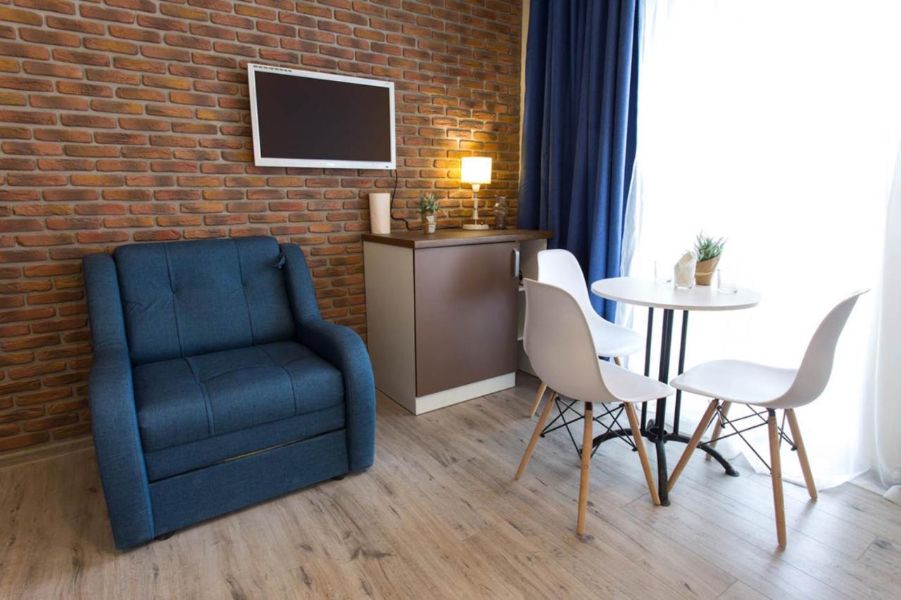 New Apartments In The Centre - Kuznechna Str. 26/3 카리프 외부 사진