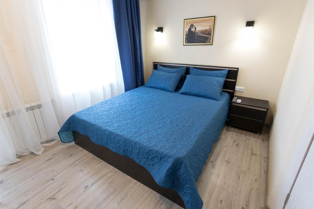 New Apartments In The Centre - Kuznechna Str. 26/3 카리프 외부 사진